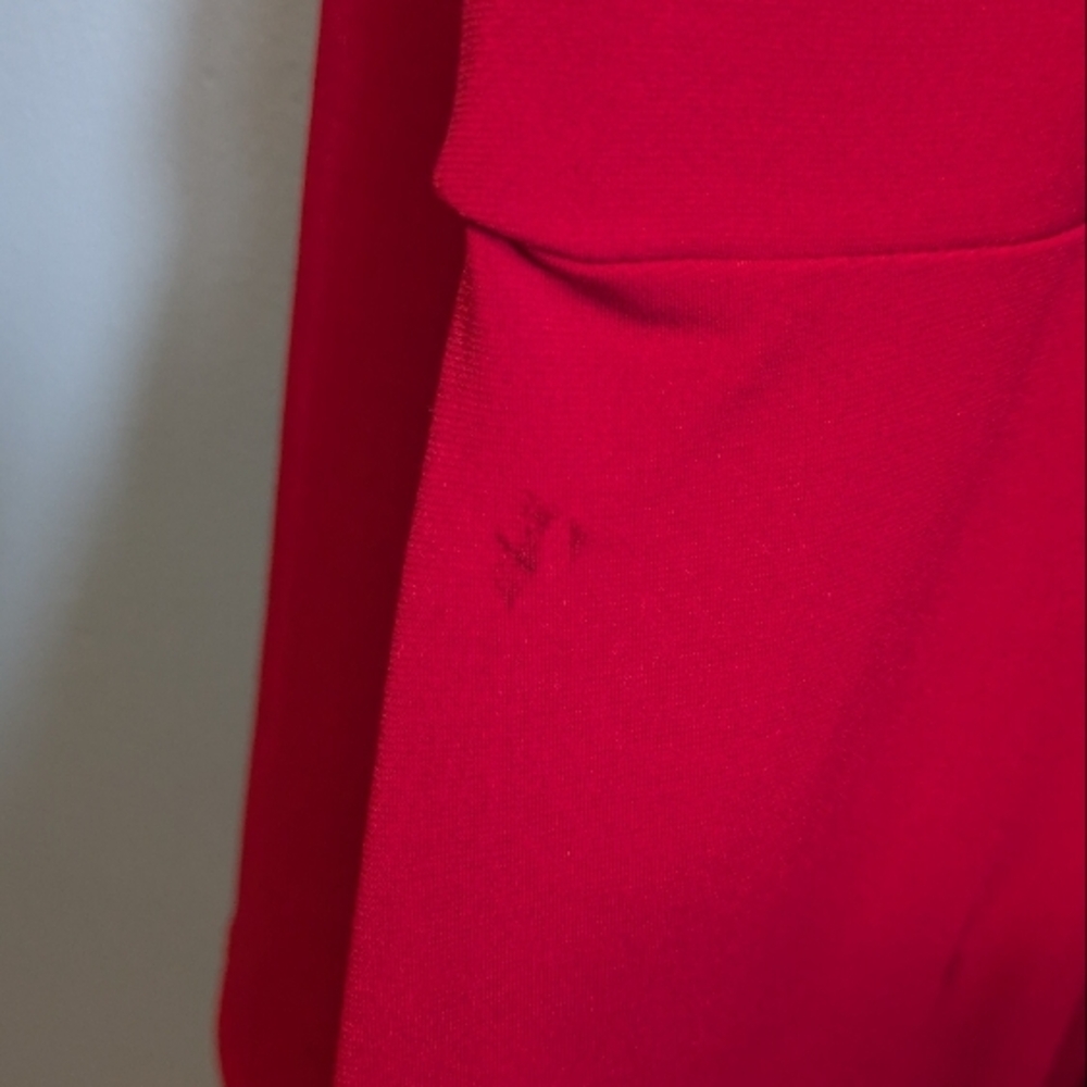 Elegant Red Long Sleeve Dress - Picture 3 of 4